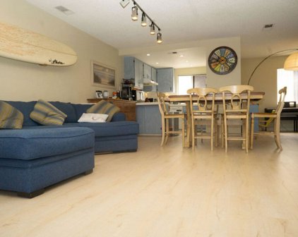 2621 E 20Th Street Unit 8, Signal Hill