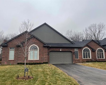 2637 Barberry, Shelby Twp