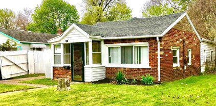 2484 WALTZ, Warren