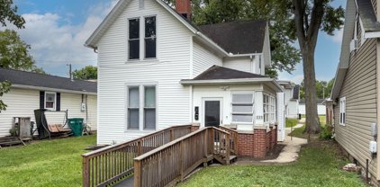235 E Reynolds Street, Urbana