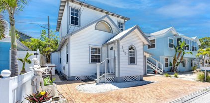 115 90th Avenue, Treasure Island