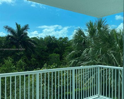 14951 Royal Oaks Ln Unit #206, North Miami