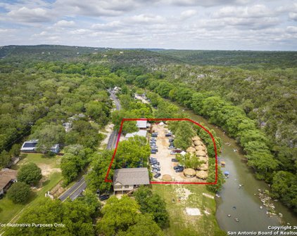 7308 River Rd, New Braunfels
