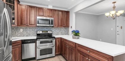 142 Lexington Court, Red Bank