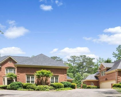 1035 Stonegate Court, Roswell