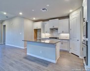 1617 Couser Avenue, New Braunfels image