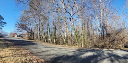 Shamrock Road, Thomasville