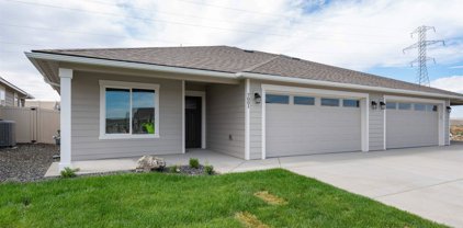 7001 W 38th Ave Unit 117, Kennewick