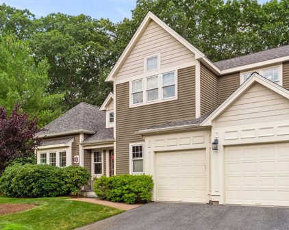 6 Lowell Dr Unit 6, Hopkinton