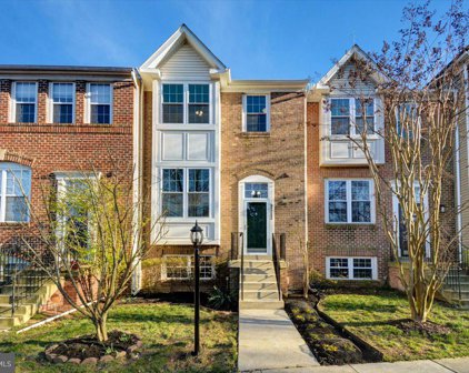 9813 Tulip Tree Dr, Bowie