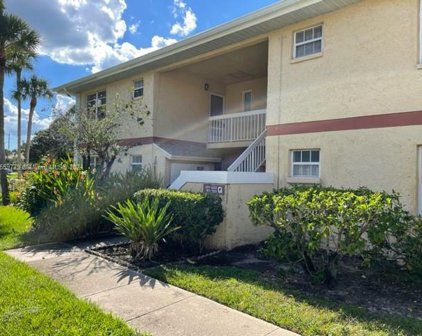 1556 Se Royal Green Cir Unit #203, Port St. Lucie