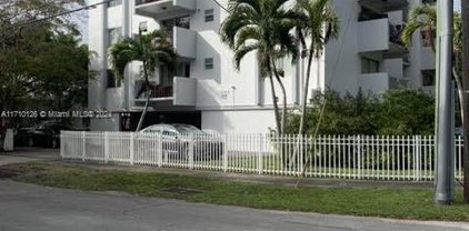 1090 Ne 129th St Unit #202, North Miami