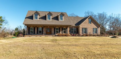 210 Deer Run Circle, Rogersville