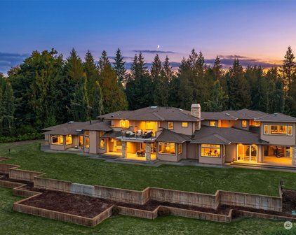 6910 264th Avenue NE, Redmond