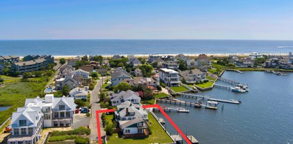 18 Riverview Road, Monmouth Beach