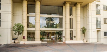 4949 Genesta Avenue Unit 109, Encino