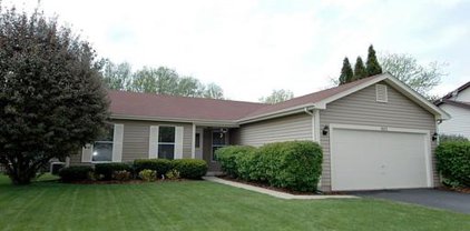 925 Applewood Lane, Algonquin