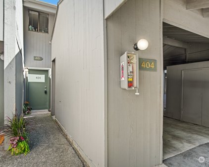 6448 138th Avenue NE Unit #404, Redmond