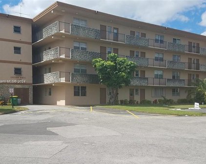 5260 Nw 11th St Unit #201, Plantation