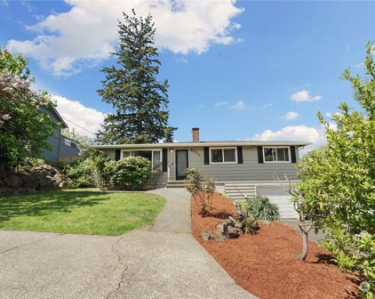 23211 28th Avenue S, Des Moines