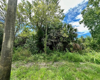 286 Water St, Apalachicola
