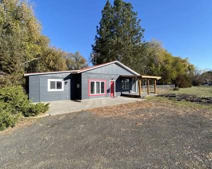 2732 S 850 E, Hagerman