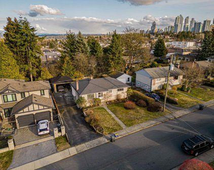 4836 Chesham Avenue, Burnaby