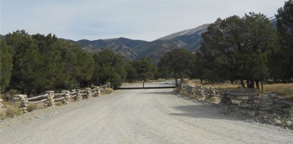 Conejos Place, Mosca