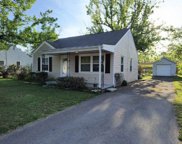 406 Highland Cir, Clarksville image