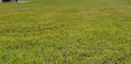 826 Angus Trail, Angleton