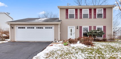 421 Shagbark Court, Algonquin
