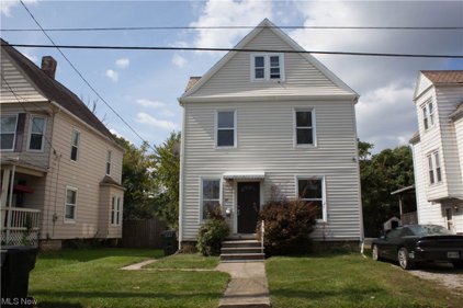 117 Artemas Court, Elyria