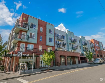 424 N 85th Street Unit #205, Seattle