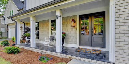 3370 Stratfield Ne Drive, Brookhaven