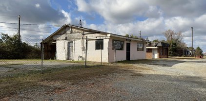 5545 Hawkinsville Road, Macon