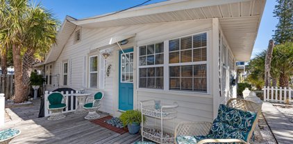 113 3rd Avenue, Treasure Island