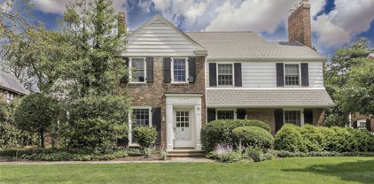 2679 Belvoir Boulevard, Shaker Heights