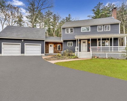222 Middle Road, Boxborough
