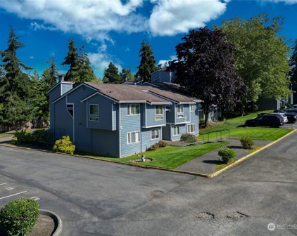 4118 212th Street SW Unit #C103, Mountlake Terrace