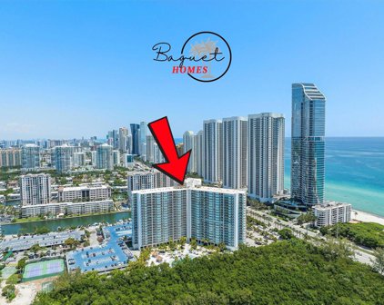 100 Bayview Dr Unit #PH03, Sunny Isles Beach