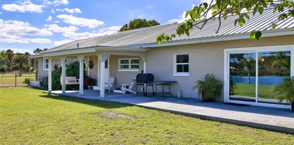 677 S 415, New Smyrna Beach