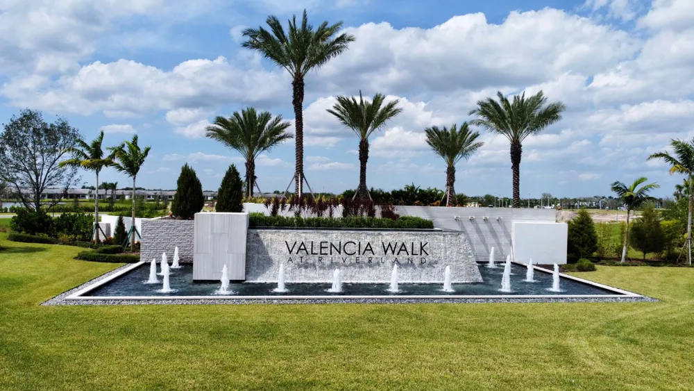 Valencia Walk Homes for Sale