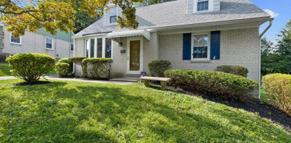 118 Sherman Rd, Springfield