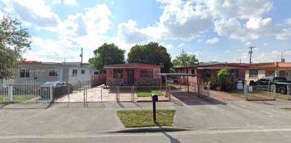 838 E 26th St, Hialeah