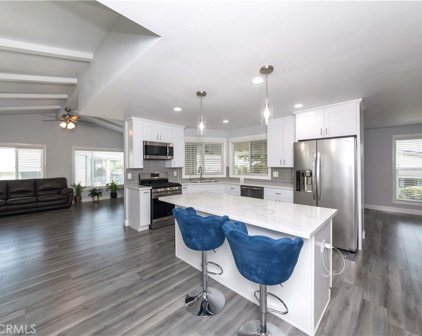 1335 SILVER LAKE PL, Brea