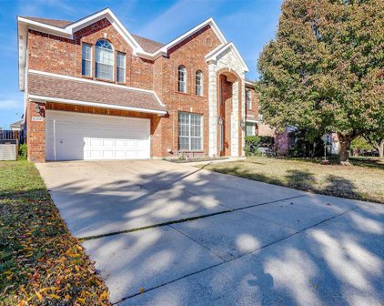8308 Rock Canyon  Court, Fort Worth