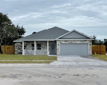 2538 Hewlett, Ingleside