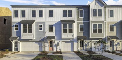 1003 Pettiford Place, Hanahan