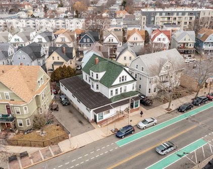741 Broadway, Somerville