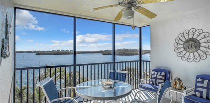8977 Midnight Pass Road Unit 320, Sarasota
